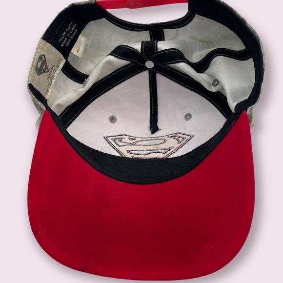 Superman Hat Cap Snapback Youth Boys Kids Gray Red DC Comics Adjustable Logo - Picture 5 of 8